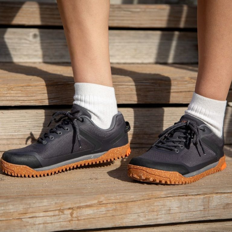 Chaussures barefoot de randonnée
